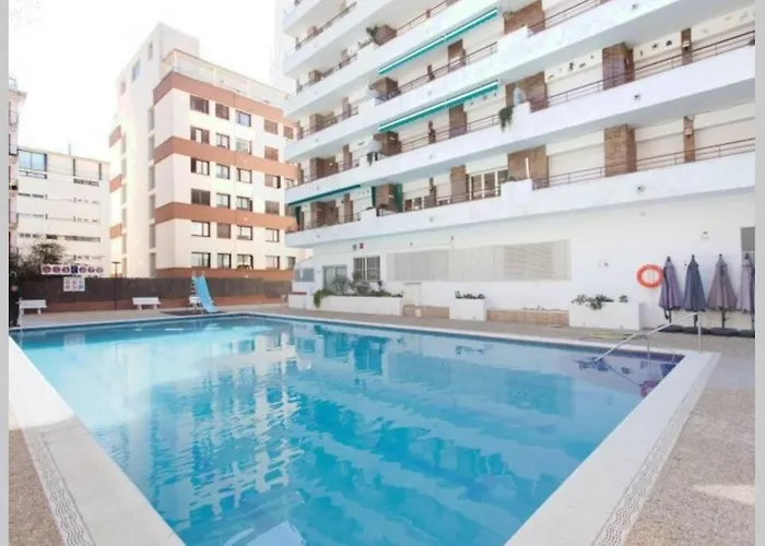 Con Piscina A 2 Minutos De La Playa!!! *